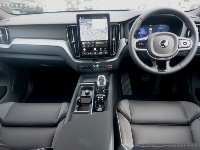 Volvo XC60 2.0 B5p Plus Black Edition Awd Geartronic Blue #3
