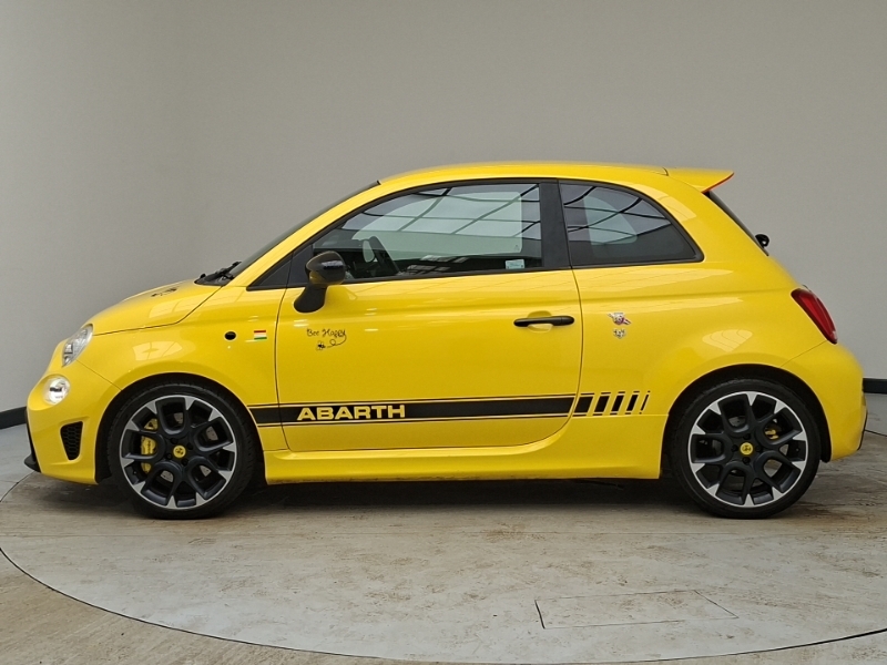 Abarth 595 1.4 T-jet 180 Competizione Yellow #4