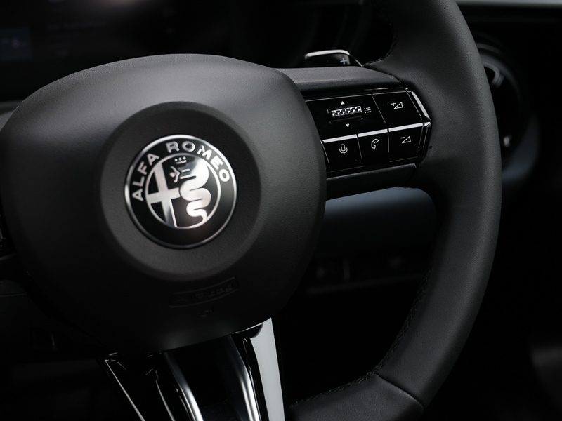 Alfa Romeo Junior 1.2 Turbo Ibrida Blue #16