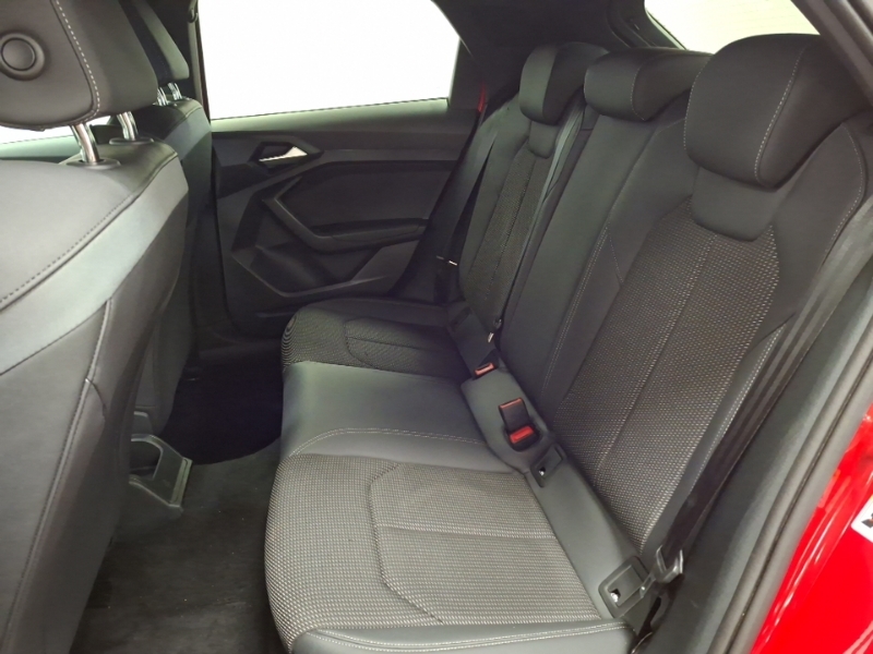 Audi A1 30 Tfsi Black Edition S Tronic Red #6