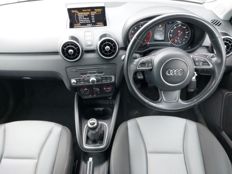 Audi A1 1.0 Tfsi Sport White #3