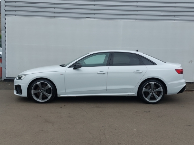 Audi A4 35 Tdi Black Edition S Tronic White #4