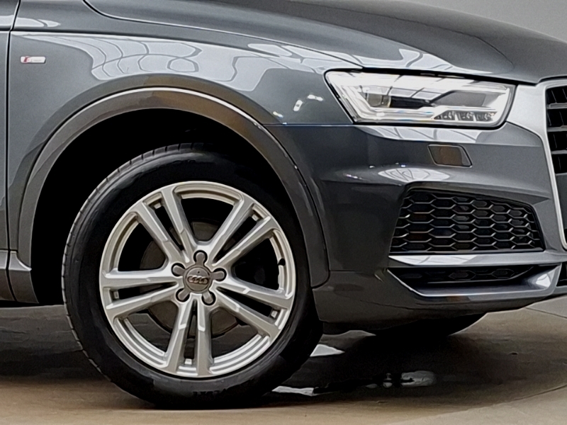 Audi Q3 1.4T Fsi S Line Edition S Tronic Black #20