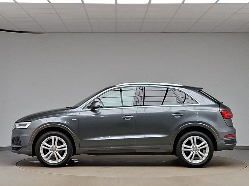 Audi Q3 1.4T Fsi S Line Edition Grey #4