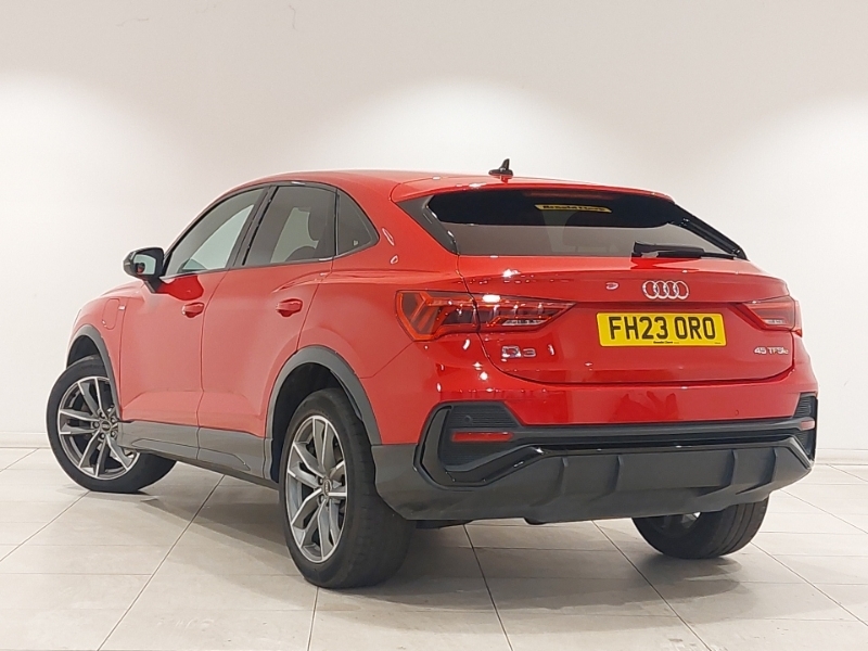 Audi Q3 45 Tfsi E Black Edition S Tronic FH23ORO Red #2