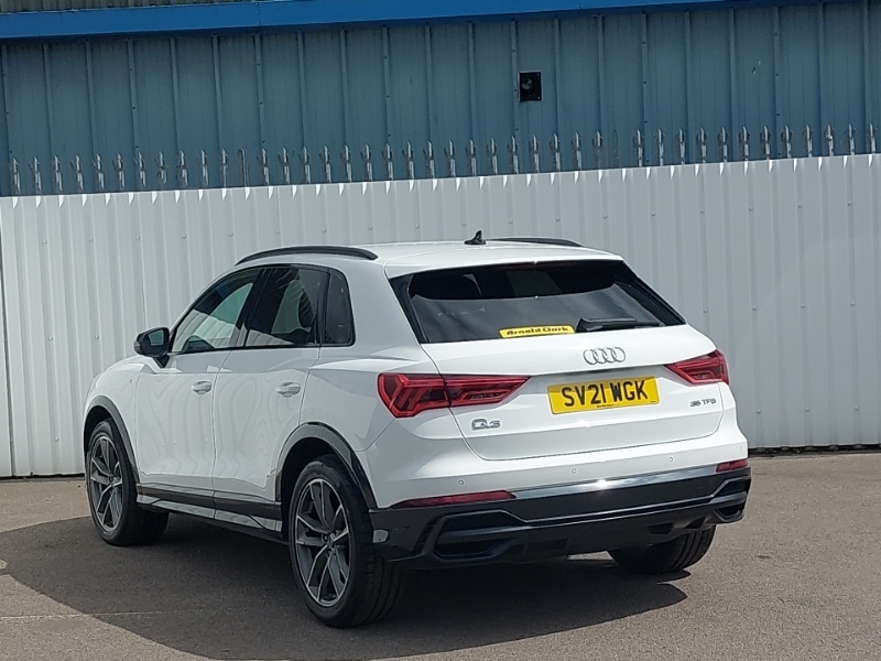Audi Q3 35 Tfsi Black Edition S Tronic White #2
