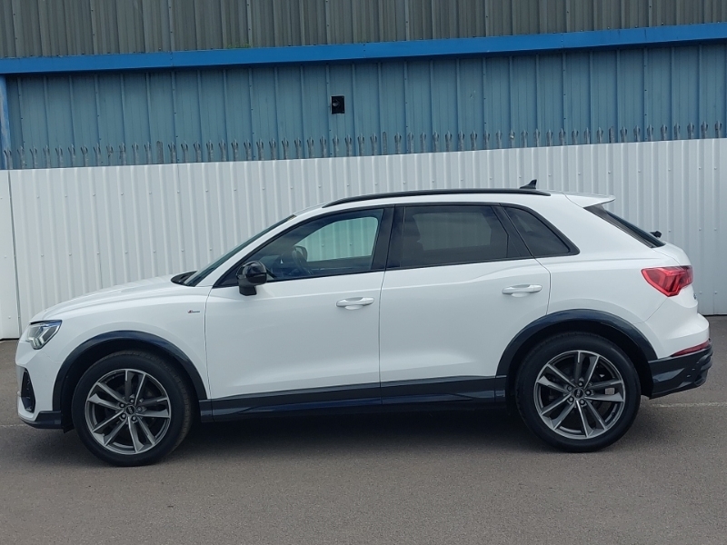 Audi Q3 35 Tfsi Black Edition S Tronic White #4