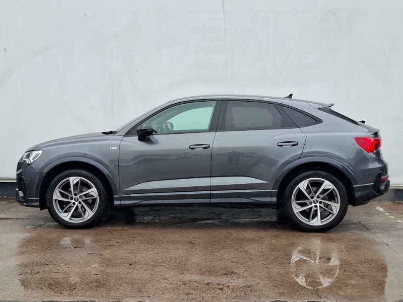 Audi Q3 35 Tfsi Black Edition Grey #4