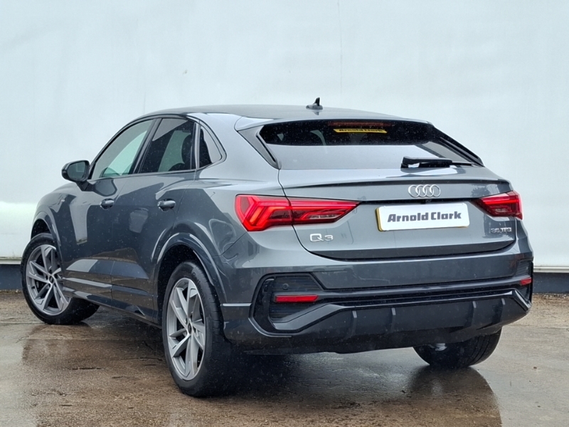 Audi Q3 35 Tfsi Black Edition Grey #2