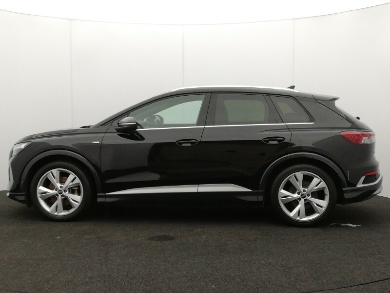 Audi Q4 E Tron 125Kw 35 55Kwh S Line Cs Black #4
