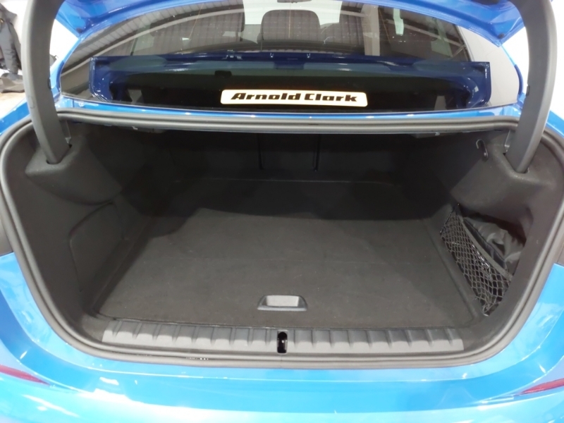 BMW 2 Series 220I Mht M Sport Dct Blue #17