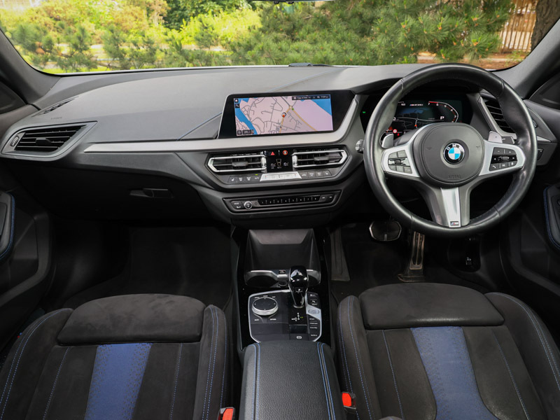 BMW 2 Series M235i Xdrive Step White #4