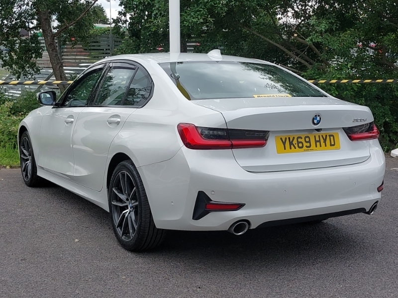 BMW 3 Series 320D Sport White #2