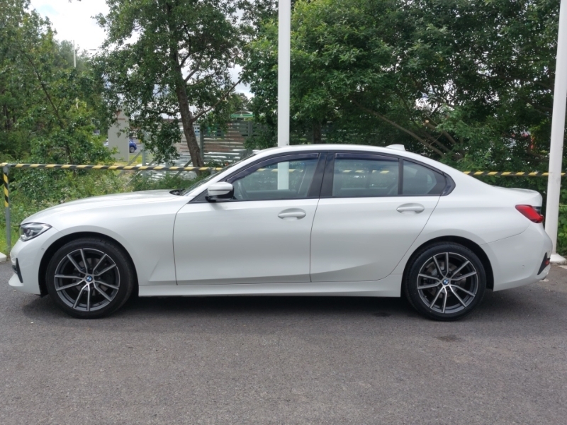 BMW 3 Series 320D Sport White #4
