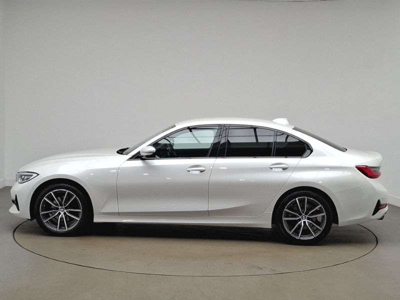 BMW 3 Series 320I Sport Step LB21FNM White #4