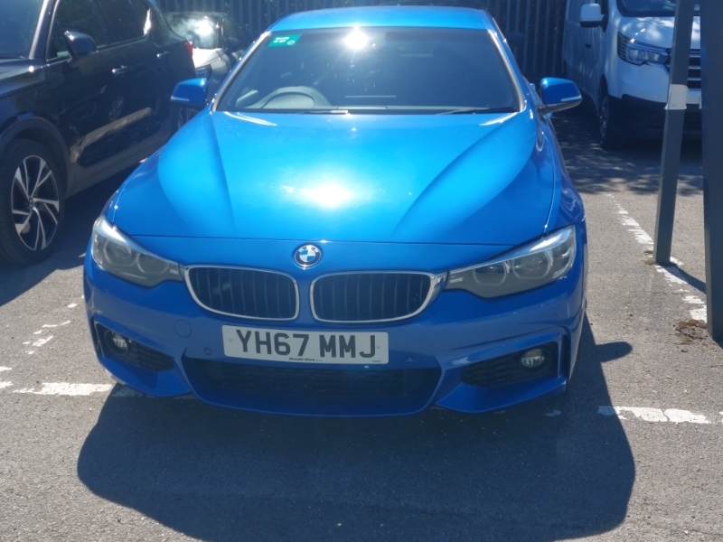 BMW 4 Series 420D 190 M Sport Professional Media Blue