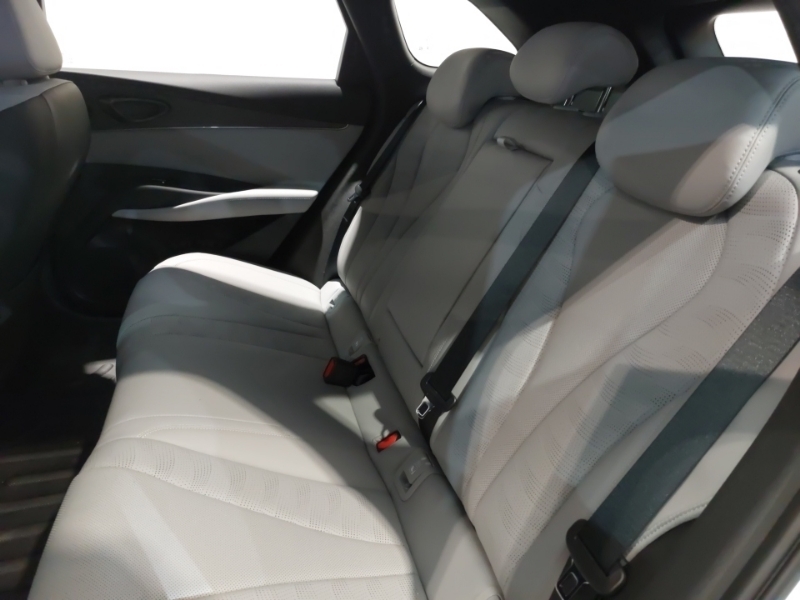 Byd Seal 1.5 Dm-i Boost E-cvt White #6