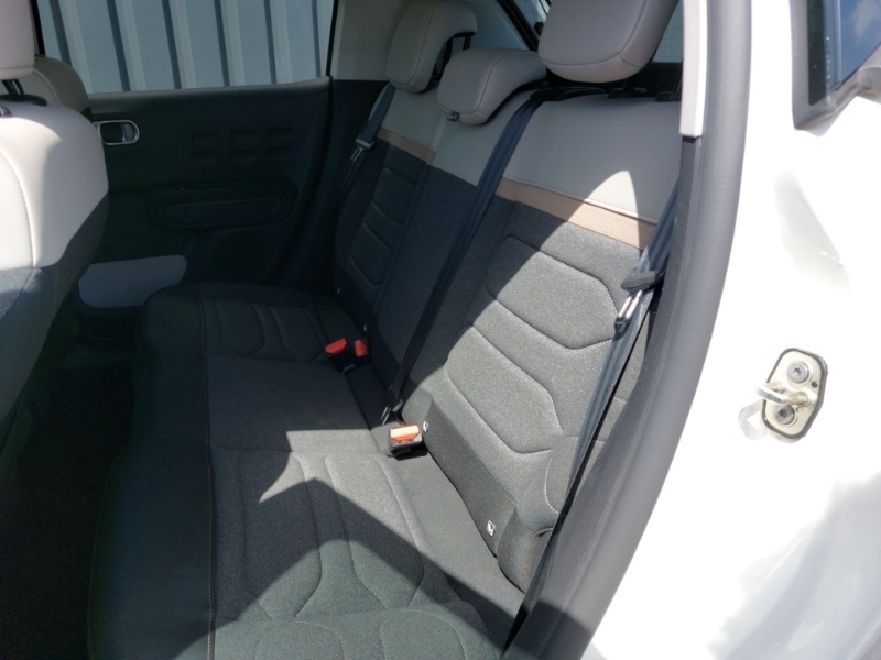 Citroen C3 1.2 Puretech 110 Shine Plus KJ23VHM White #6