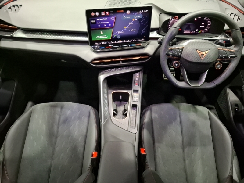Cupra Terramar 1.5 Etsi 150 V2 Dsg White #3