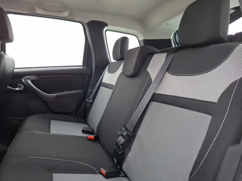 Dacia Duster 1.5 Dci 110 Laureate Grey #6