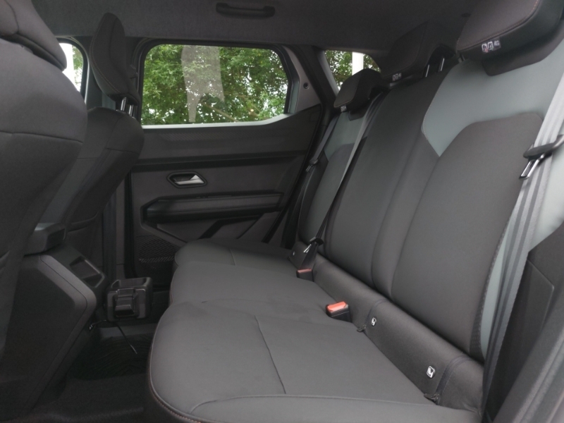 Dacia Duster 1.2 Tce Mild Hybrid 140 Extreme Grey #6