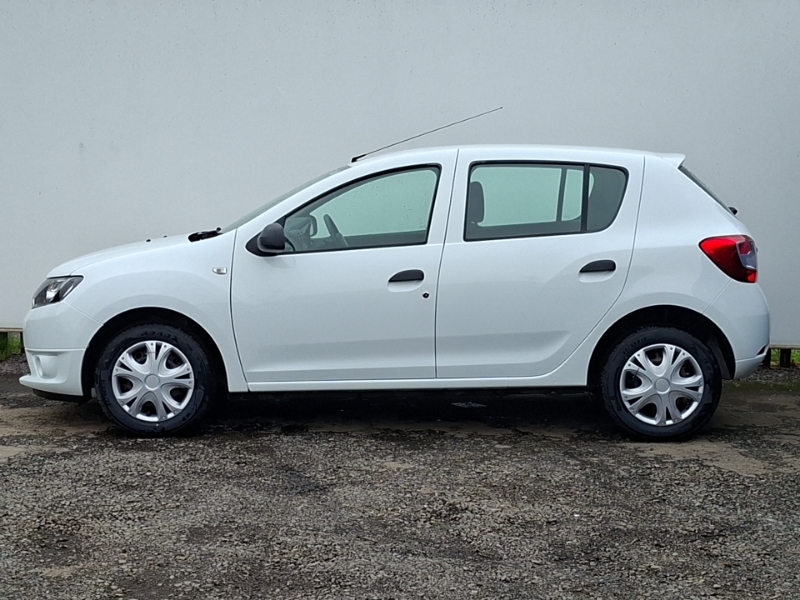 Dacia Sandero 1.2 16V 75 Ambiance White #4