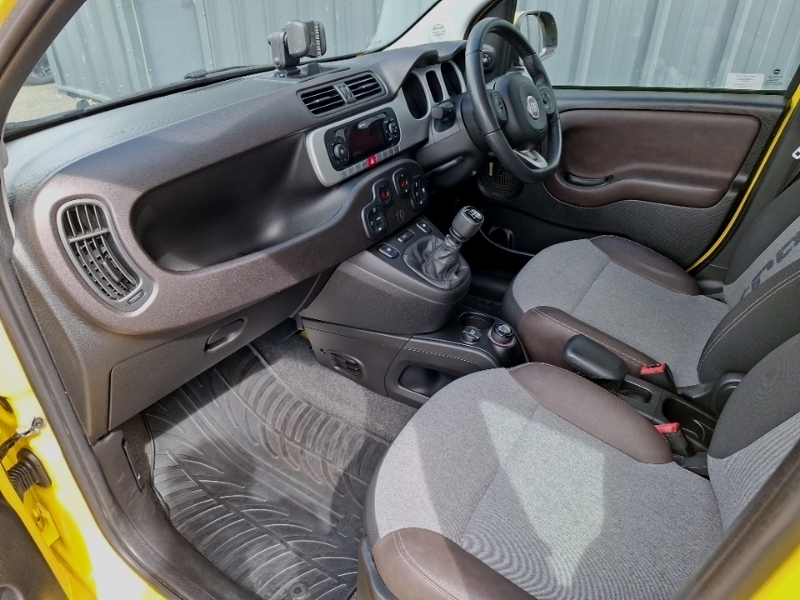 Fiat Panda 0.9 Twinair 90 City Cross Yellow #5
