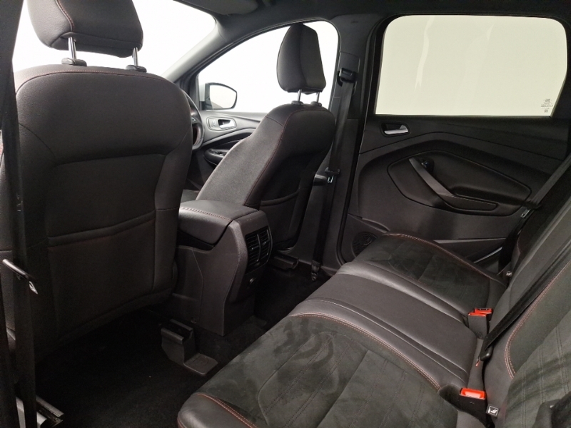 Ford Kuga 1.5 Ecoboost St-line 2Wd White #6