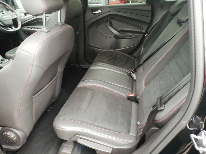 Ford Kuga 1.5 Ecoboost St-line 2Wd Black #6
