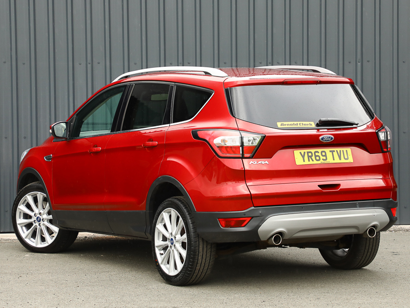 Ford Kuga 2.0 Tdci Titanium X Edition 2Wd Red #2