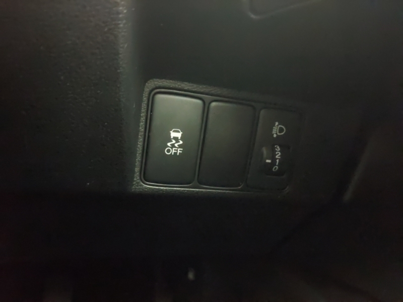 Honda Civic 1.4 I-vtec Se Euro 5 Ss White #8