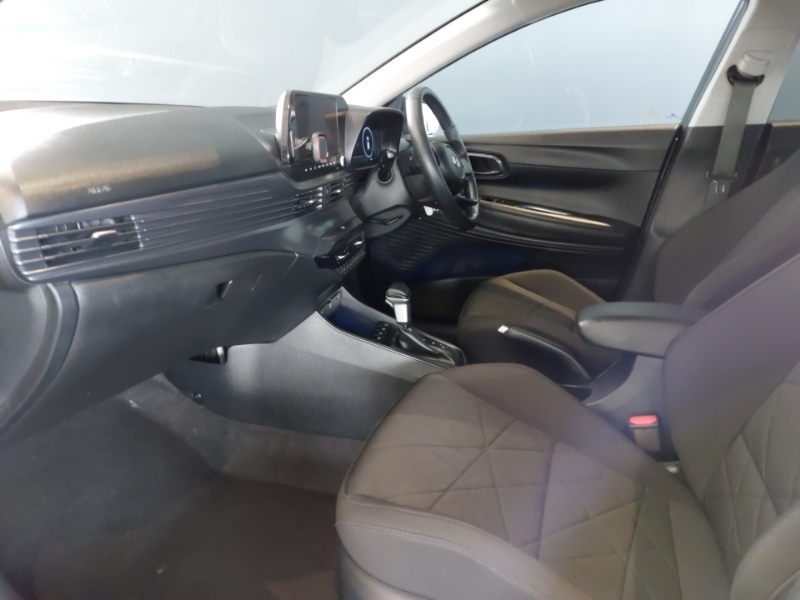 Hyundai Bayon 1.0 Tgdi 120 48V Mhev Premium Dct Grey #4