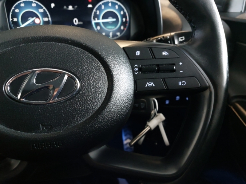 Hyundai Bayon 1.0 Tgdi Premium Dct Hatchback Black #12