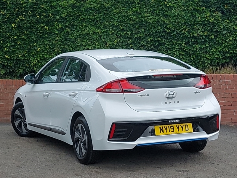 Hyundai Ioniq 1.6 Gdi Hybrid Se Dct White #2