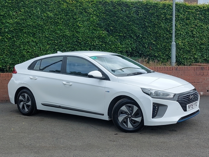 Hyundai Ioniq First Edition Black #7