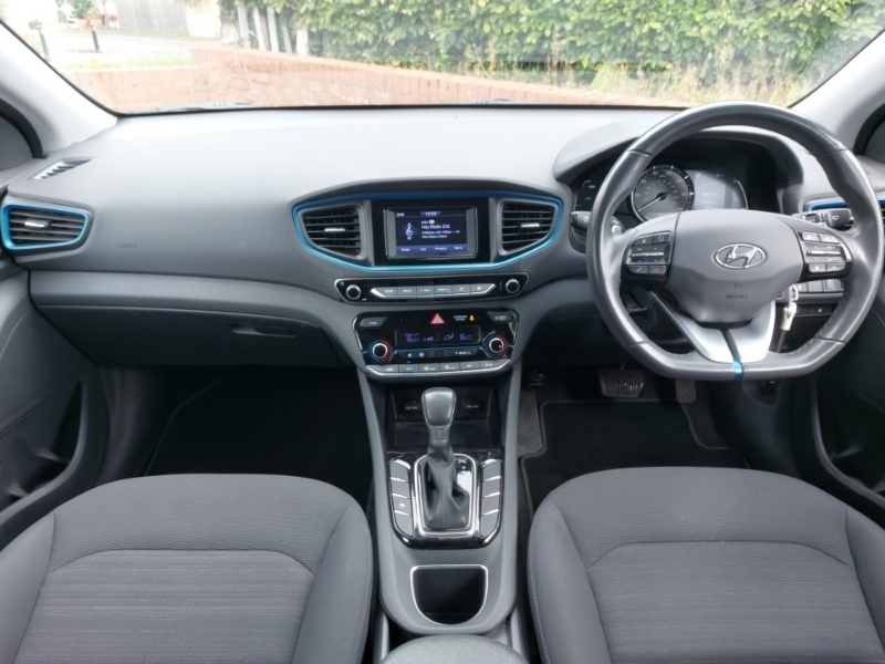 Hyundai Ioniq 1.6 Gdi Hybrid Se Dct White #3