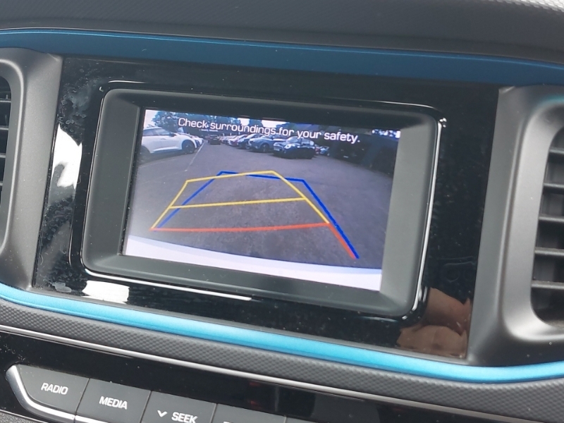 Hyundai Ioniq First Edition Black #9