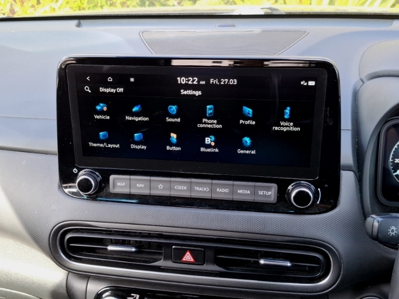 Hyundai Kona Premium Red #18
