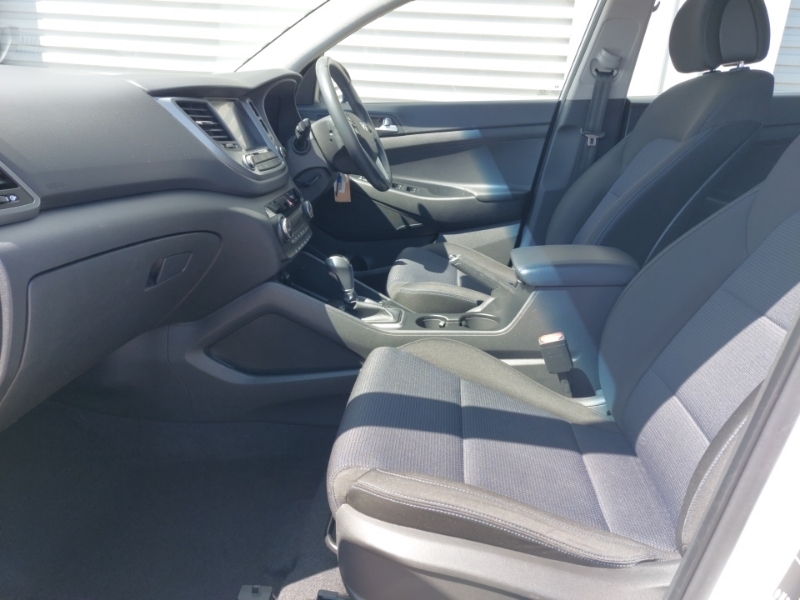 Hyundai Tucson 1.6L Se Grey #5