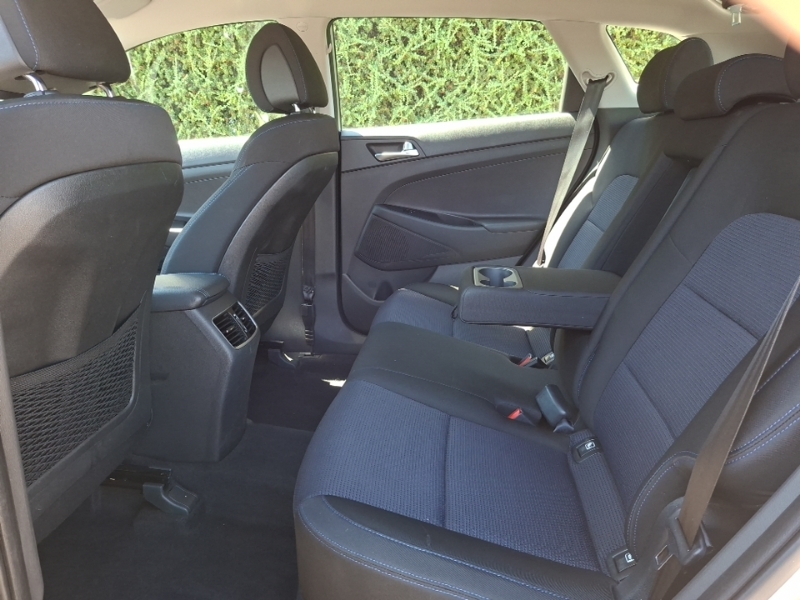 Hyundai Tucson 1.7 Crdi Blue Drive Se 2Wd White #6