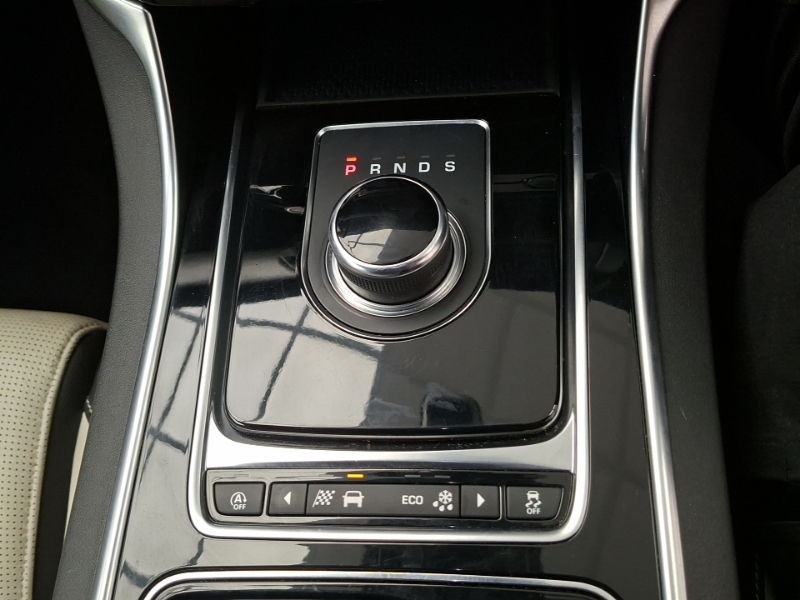 Jaguar XF 2.0I 250 Portfolio Grey #15