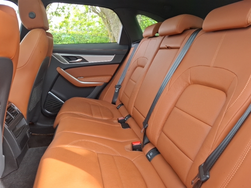 Jaguar F-Pace 2.0 P400e R-dynamic Se Awd Blue #6