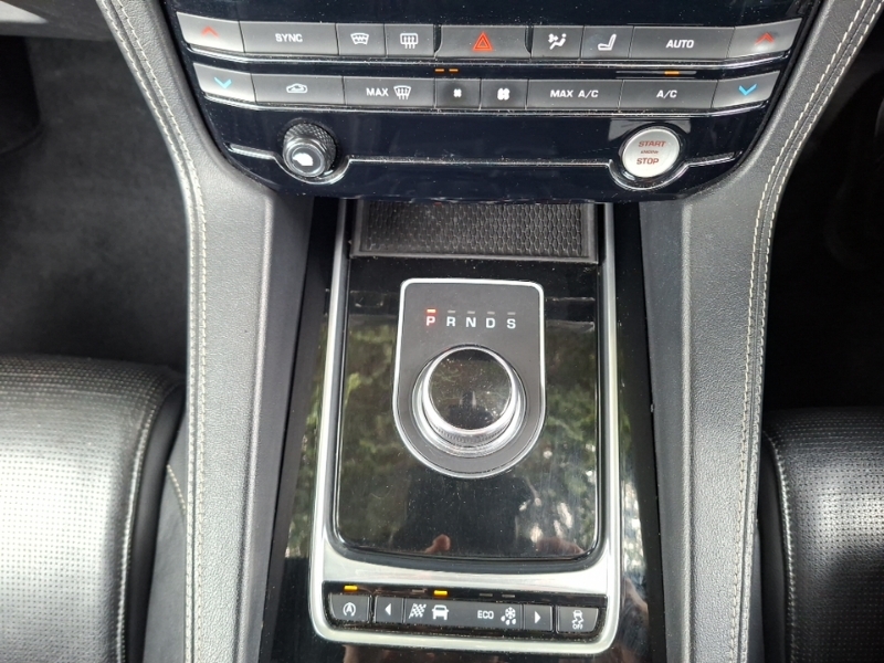 Jaguar F-Pace 2.0 D180 R-sport Awd Euro 6 Ss  #16