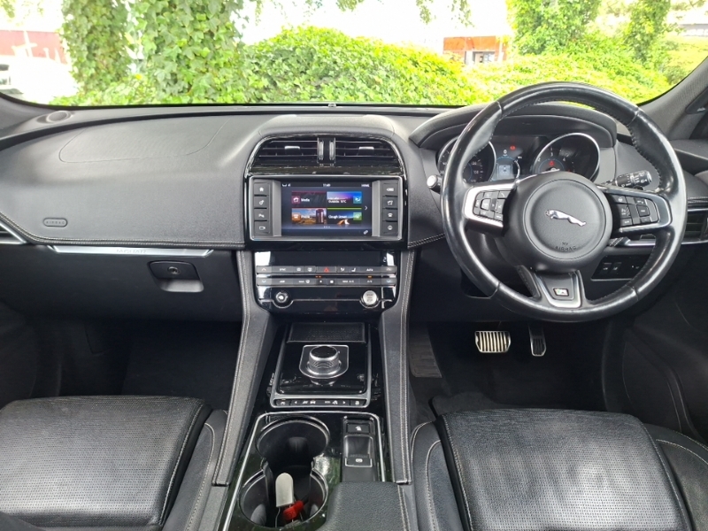 Jaguar F-Pace 2.0D R-sport Awd Grey #3