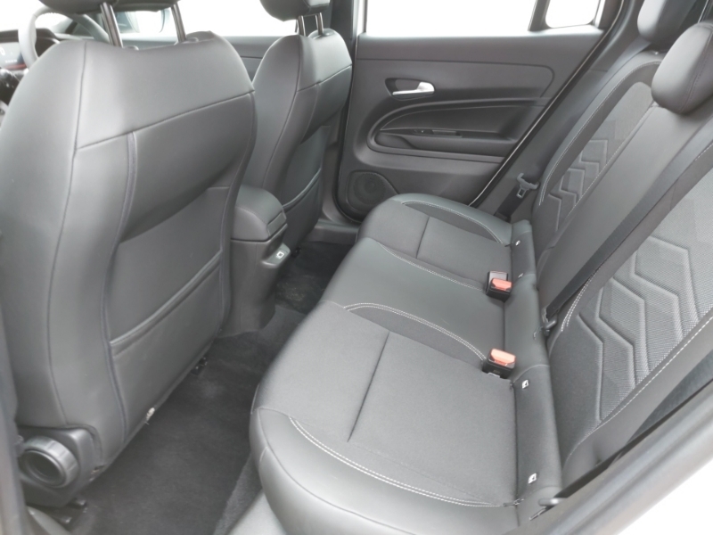Jeep Avenger 1.2 Altitude White #6