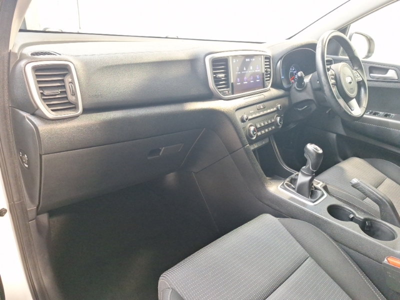 Kia Sportage 1.6 Crdi 48V Isg 2 White #5
