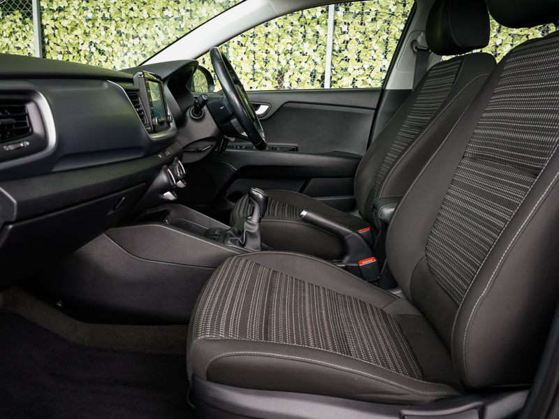 Kia Stonic 1.6 Crdi 2 Grey #3