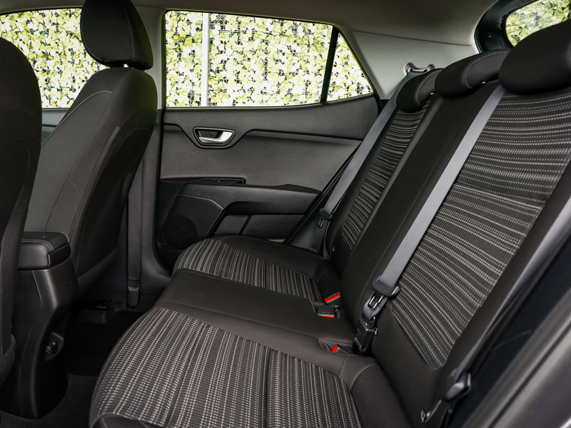 Kia Stonic 1.6 Crdi 2 Grey #6