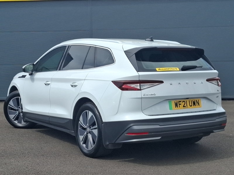 Skoda ENYAQ 150Kw 80 Loft 82Kwh White #2
