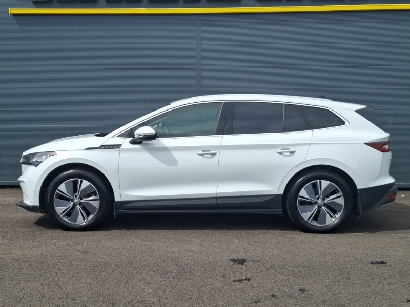 Skoda ENYAQ 150Kw 80 Loft 82Kwh White #4